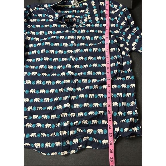 Crown & Ivy Elephant Print Button Down Shirt Size L - Picture 9 of 9